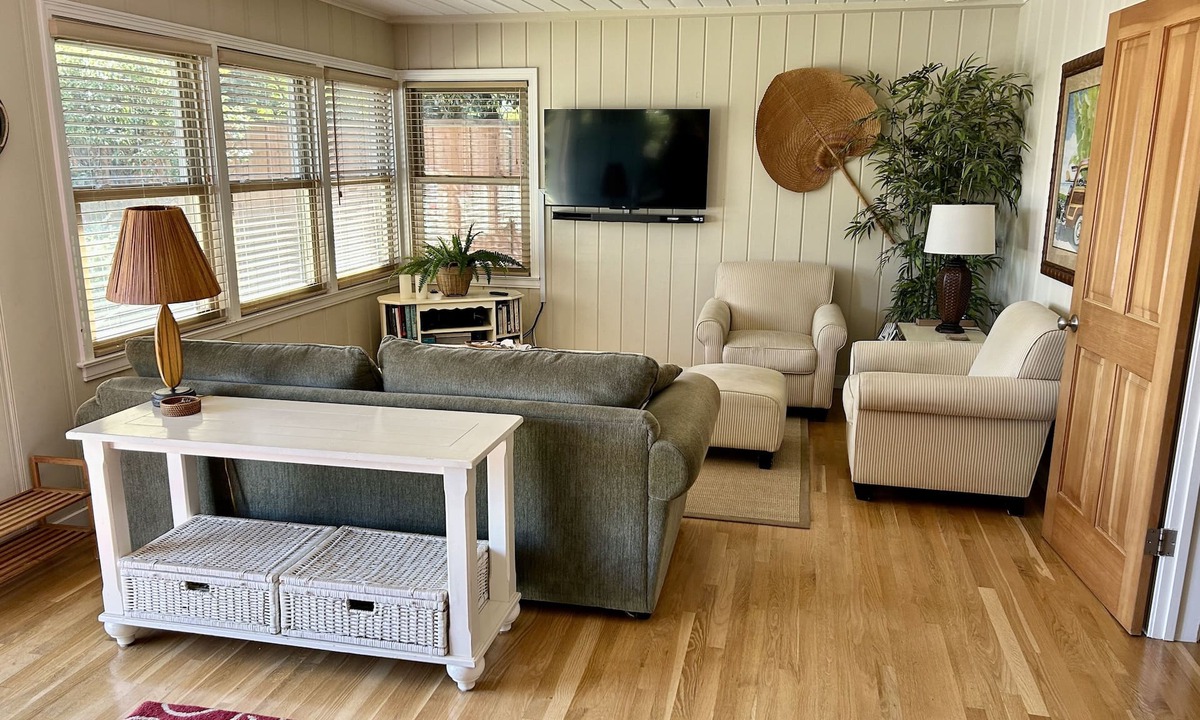 Opal Cliffs House | Vaquita House on Beautiful Opal Cliff Drive with Access to Privates Beach