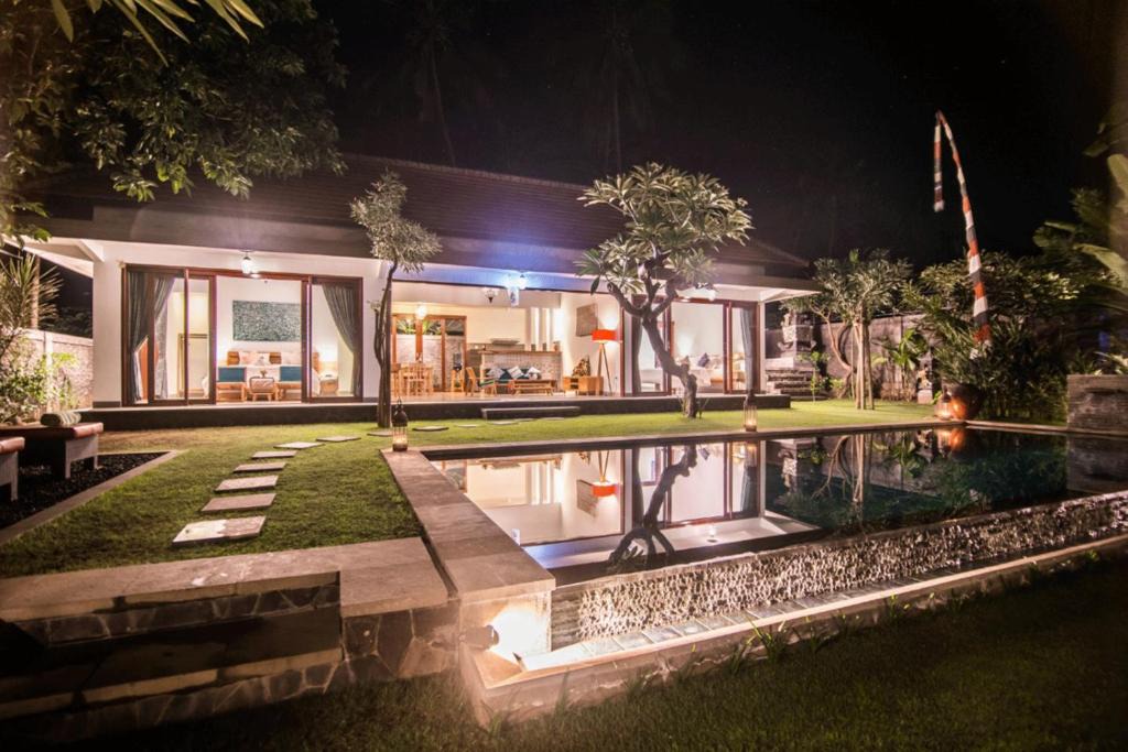 Bukti Villa | Villa Madja
