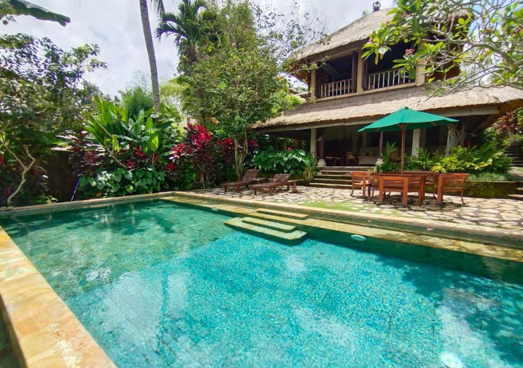 Sayan Villa | Villa Ria Sayan