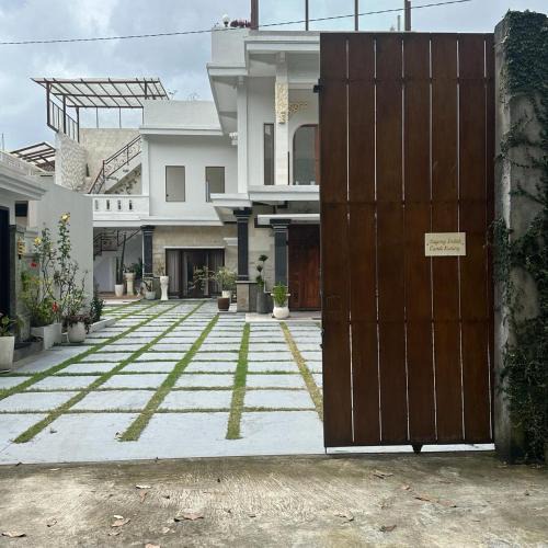 Candikuning Villa | Villa Sayong Indah bedugul