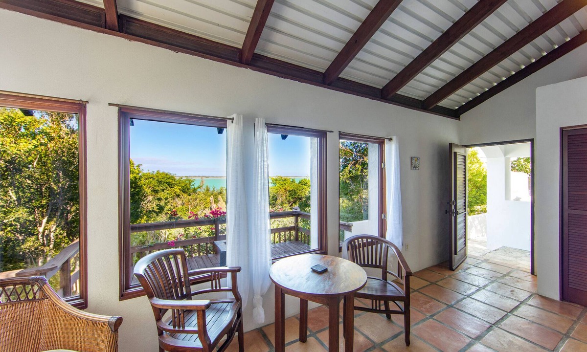 North Caicos Cottage | Water’s Edge Cottage, Bottle Creek, North Caicos