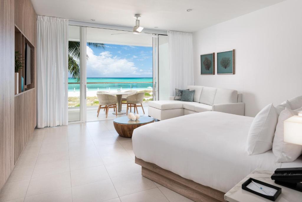 Grace Bay Resort | Wymara Resort & Villas
