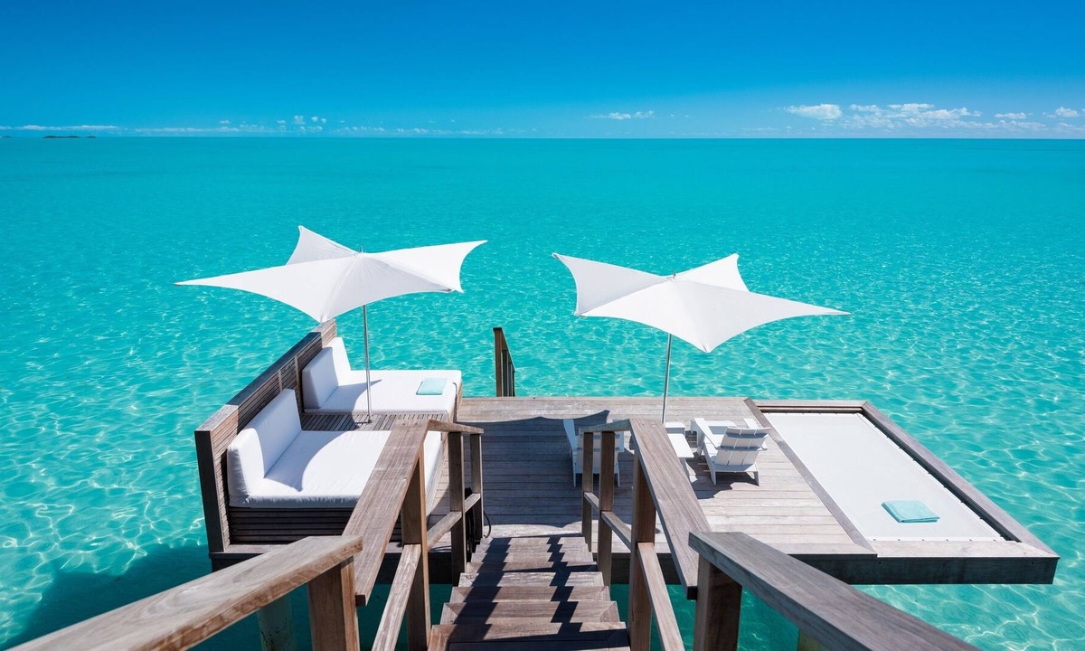 Venetian Road Settlement Villa | Wymara Luxury Oceanfront 5 Bedroom Villa + Den