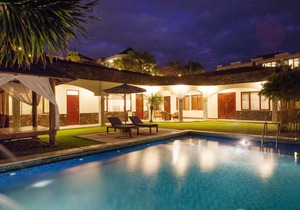 1 BR Private Pool Villa Near GWK Cultural Park, 10 minutes drive to the beach