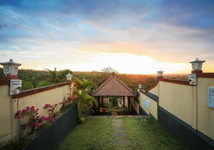 1 BR Romantic Private Pool Villa in Ungasan Near GWK Cultural Park