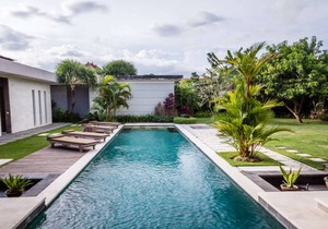 1600 m² Villa ∙ 4 bedrooms ∙ 8 guests