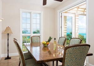 3rd Floor, 3 Bedrooms, 3 Bathrooms, Ocean Front Villa (sleeps 6-7)