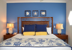 3rd Floor Deluxe, 2 Bedrooms, 2 1/2 Bathrooms, Ocean Front Villa (sleeps 4-5)