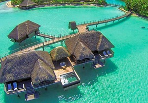 5-Star Hotel ∙ Four Seasons Resort Bora Bora