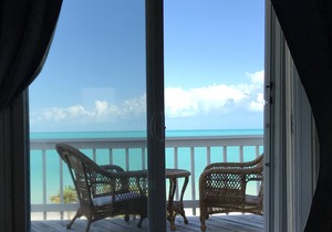 Awe-Inspiring Beachfront, Serene Villas & Breathtaking Views On Long Bay Beach