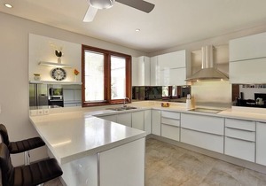 BEACHFRONT 3 BEDROOM FAMILY VILLA This luxury 3 bed villa epitomes style, luxury and comfort