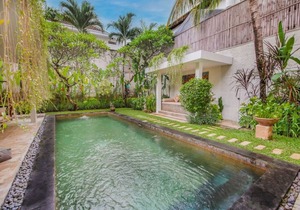 Beautiful 4 Bedroom Villa, Oberoi