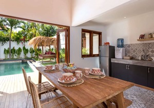 Beautiful 5 Star Holiday Villa in a Prime Location in Seminyak, Villa Bali 2046