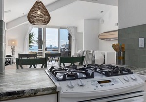 Capitola Dreamin' with an oceanview