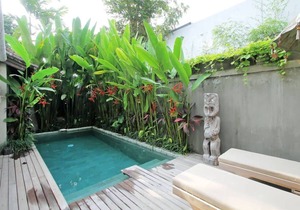 Cozy 1BR Villa, Located In The HEART Of Seminyak! - 6Min Walk To Eat Street!