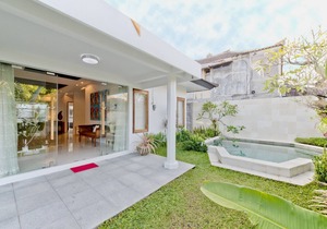 Fresh and modern 4 bedroom Villa In Sanur