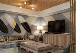 Gorgeous Oceanfront Penthouse Suite! Concierge Service Available!