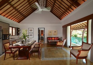 Kama Village 10 Bedroom in Kesiman