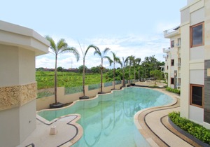 Looking for a quiet and romantic getaway?