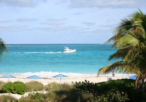 Luxurious 3-BR, Beach Front, 2nd Floor End Unit Overlooking Grace Bay Beach