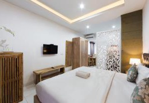 Odika Lovina Villas