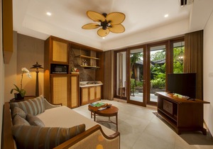One Bedroom Suite 2 minutes to Kuta Beach