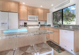 Pajaro Dunes Resort: Beachfront Bliss Stunning 2-Bedroom Condo with Dune Views