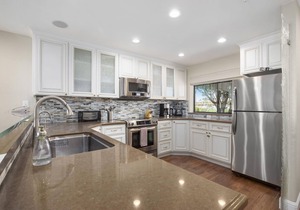 Premium Ocean Front Villa at Seascape!