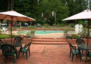 Quality Inn & Suites Santa Cruz Mountains Ben Lomond