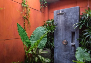 Rent a Luxury Villa in Bali Close to the Beach, Bali Villa 2035