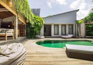 Rent a Luxury Villa in Bali Close to the Beach, Bali Villa 2038