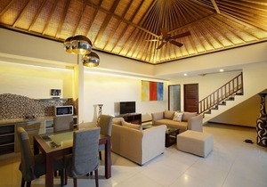 Two Bedroom Villa in Canggu, Private Pool with spacious living and dining area