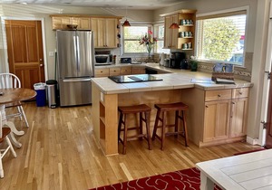 Vaquita House on Beautiful Opal Cliff Drive with Access to Privates Beach