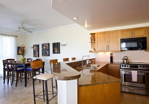 Villa Renaissance 201: 2nd Floor, 3 Bedrooms, 3 Bathrooms, Ocean Front Villa
