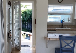 YACHT HARBOR BEACH HOUSE
