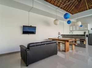 Villa Sapphire | Sunset Road