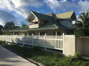 Casa Livingston Villa La Digue Seychelles | La Passe