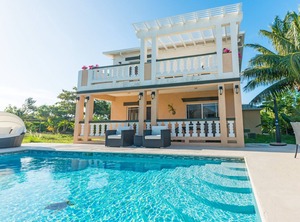 Sea La Vie | Long Bay Hills
