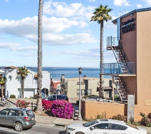 Ocean Capitola Village 