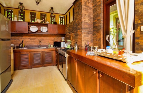Jimbaran Bay Villa | 10 Bedroom Villa for Team Friendly Coworking or Big Family
