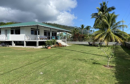 Teahupoo House | 100 m² House ∙ 3 bedrooms ∙ 6 guests
