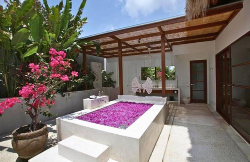 Tua Villa | 1140 m² Villa ∙ 8 bedrooms ∙ 16 guests
