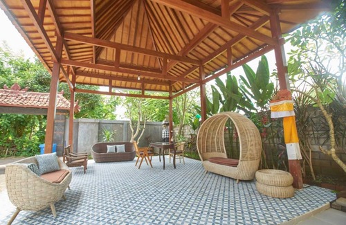 Bukit Hotel | 12 m² Hotel ∙ 3 guests