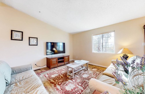 Watsonville House | 144 m² House ∙ 3 bedrooms ∙ 6 guests