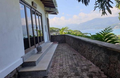 Mahe Island House | 172 m² House ∙ 2 bedrooms ∙ 4 guests