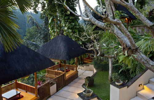 Kenderan Resort | 250 m² Resort ∙ 3 bedrooms ∙ 127 guests