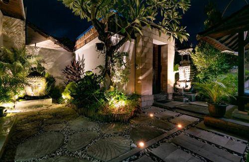 Kerobokan Villa | 250 m² Villa ∙ 2 bedrooms ∙ 4 guests