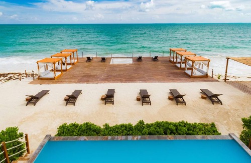Costa Mujeres Villa | 2500 m² Villa ∙ 6 bedrooms ∙ 16 guests