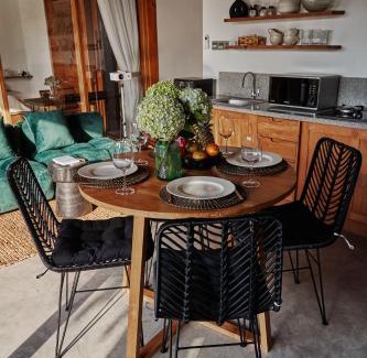 Munggu Villa | 2BR Villa - hidden gem in Seseh, Canggu