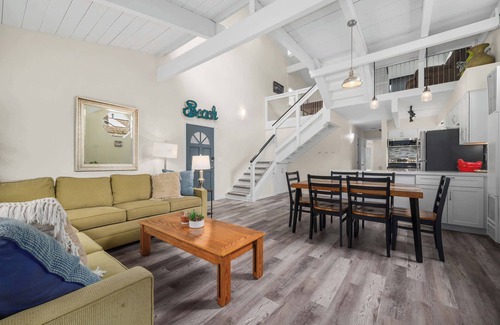 Rio del Mar House | 3 Bedroom Home - Walking distance to beach!